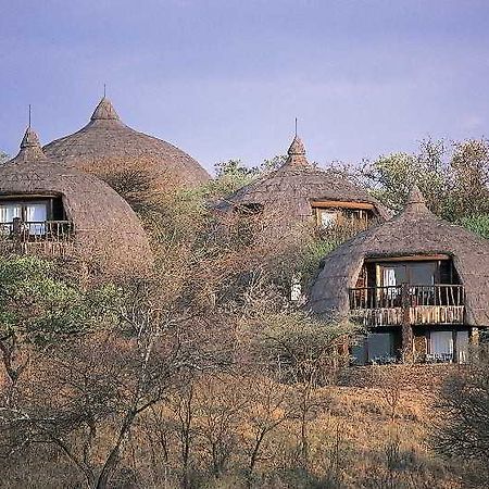 Serengeti Serena Safari Lodge Екстер'єр фото